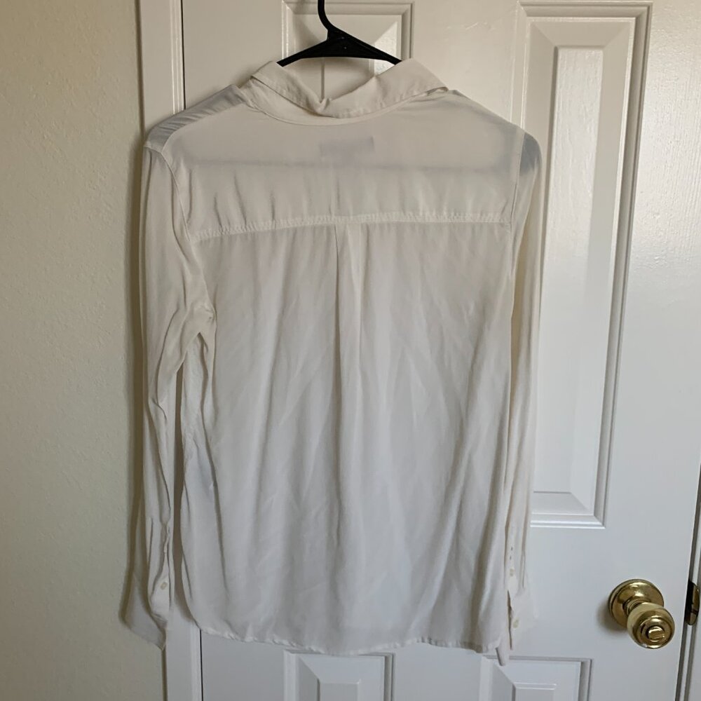 Banana Republic Women 100% Silk Button Down Shirt, White, Size XXS - Picture 2 of 6